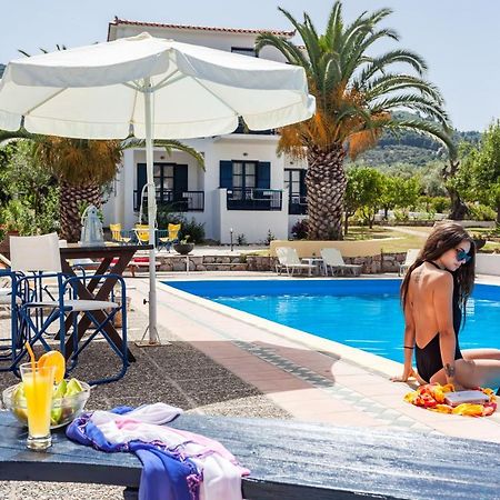 Agelos Studios Skopelos Town Bagian luar foto
