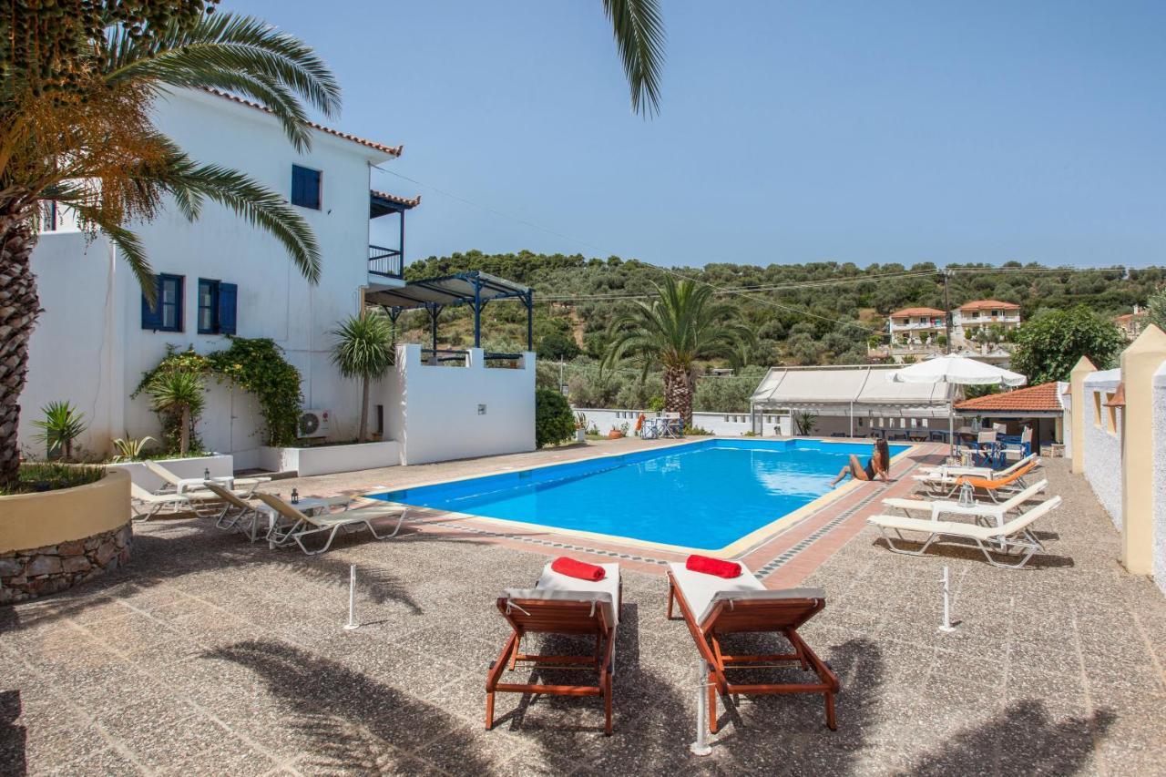 Agelos Studios Skopelos Town Bagian luar foto