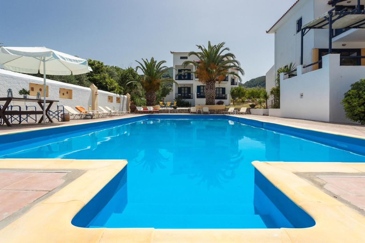Agelos Studios Skopelos Town Bagian luar foto