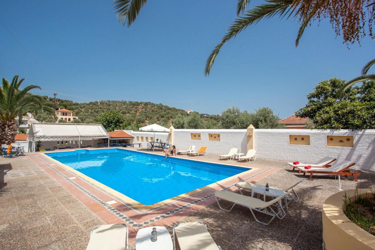 Agelos Studios Skopelos Town Bagian luar foto
