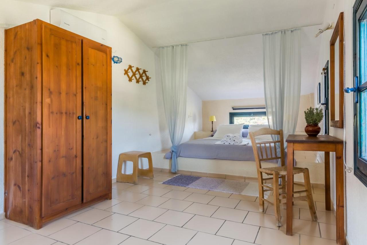 Agelos Studios Skopelos Town Bagian luar foto