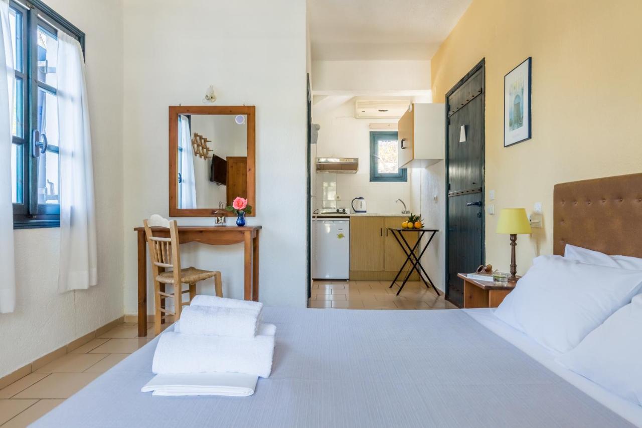 Agelos Studios Skopelos Town Bagian luar foto